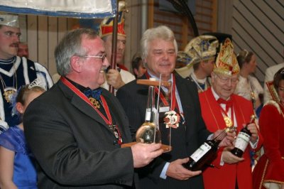 "Niester Tropfen" für den Landrat und Karl-Heinz Faulstich - "Gläsner Geist" für den Bürgermeister