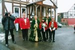 Gemeinsam mit dem HR warten Sitzungspräsident Klaus Missing, Prinz Hans-Jürgen I. und Prinzessin Ute I., sowie das Kinderprinzen