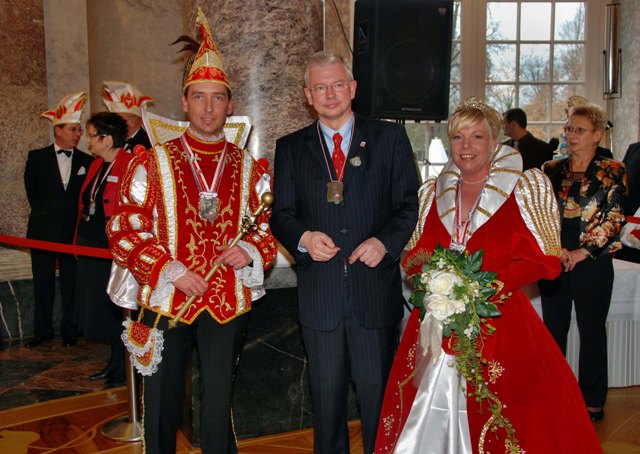 1533_G.jpg