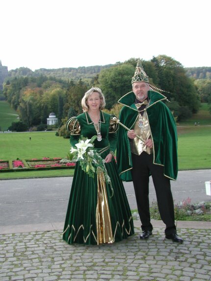 Prinzenpaar mit Blick in den Bergpark Wilhelmshöhe